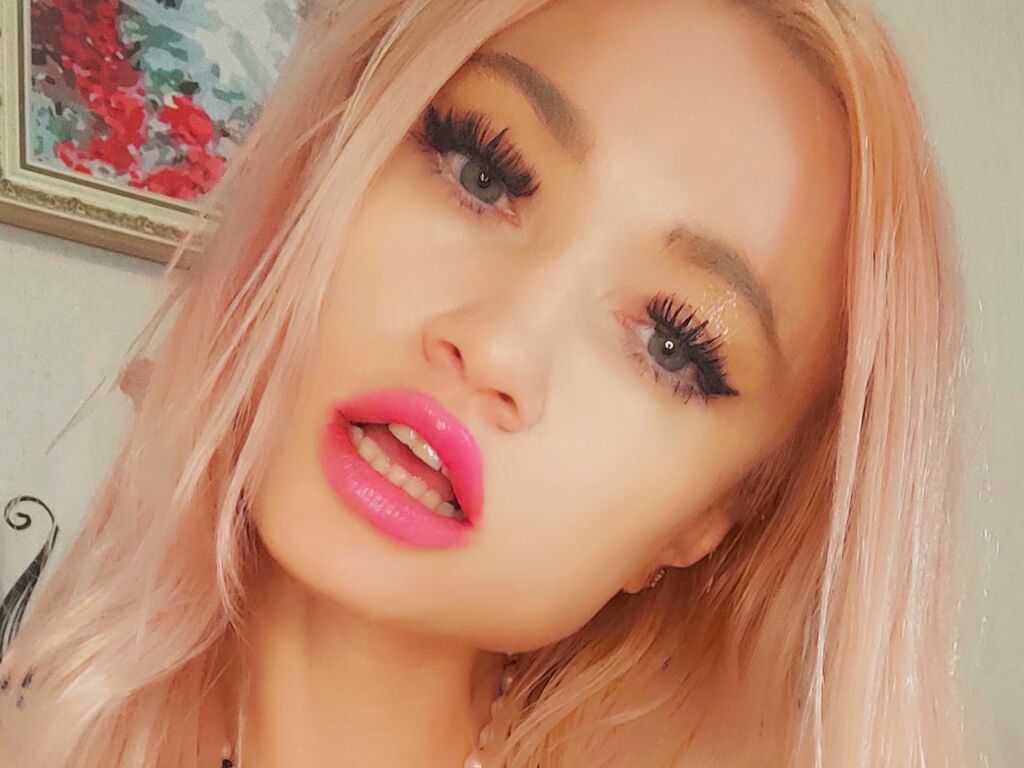 KateAnne jasminelive shaved pussy cam