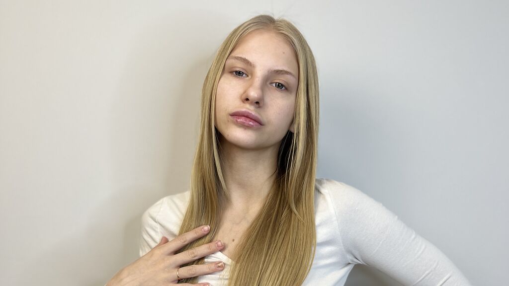 EvangelinaConti online on GirlsOfJasmin