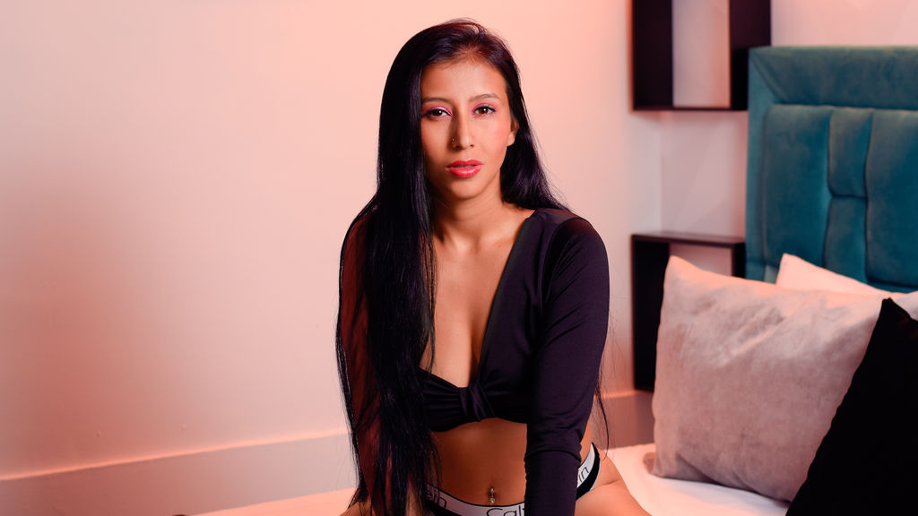  online at GirlsOfJasmin