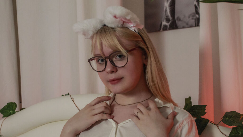  online at GirlsOfJasmin