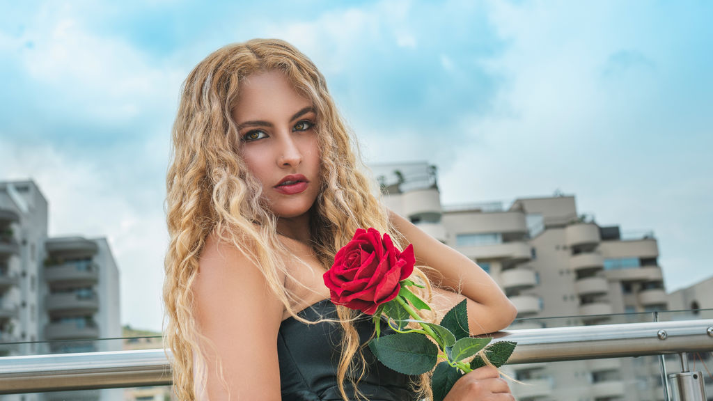  online at GirlsOfJasmin