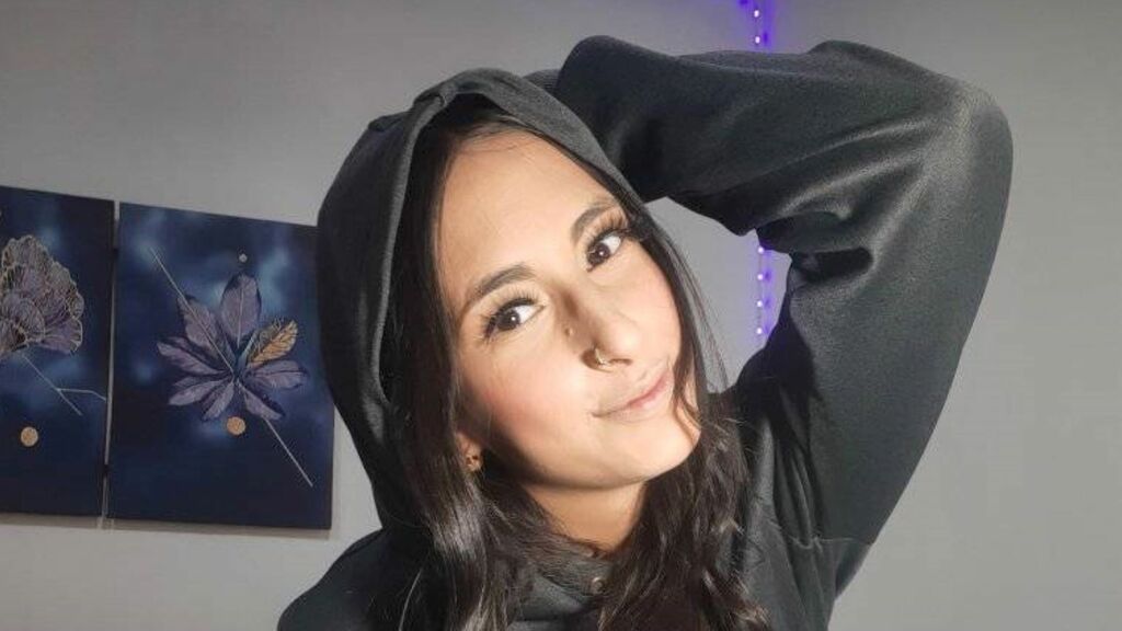  online at GirlsOfJasmin