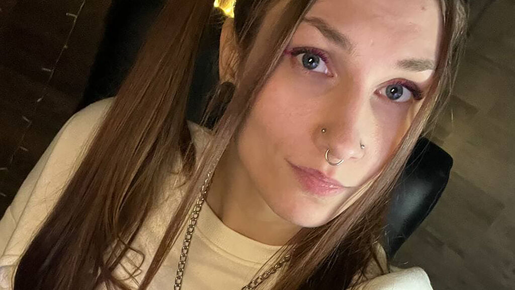 AlikaLeen online on GirlsOfJasmin