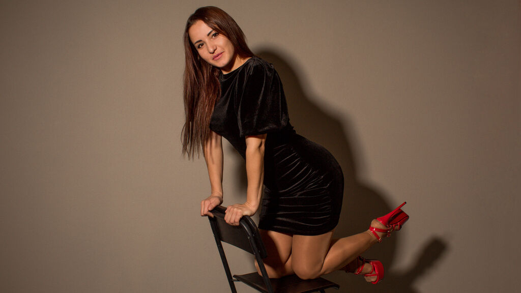  online at GirlsOfJasmin