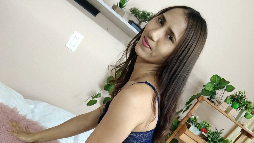  online at GirlsOfJasmin